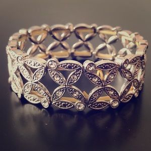 Silver Studded Design Stretch Bracelet